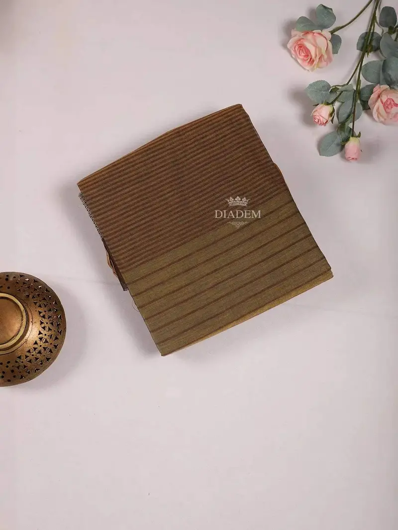 Brown Cotton Saree With Jute Design On The Body Without Border 1