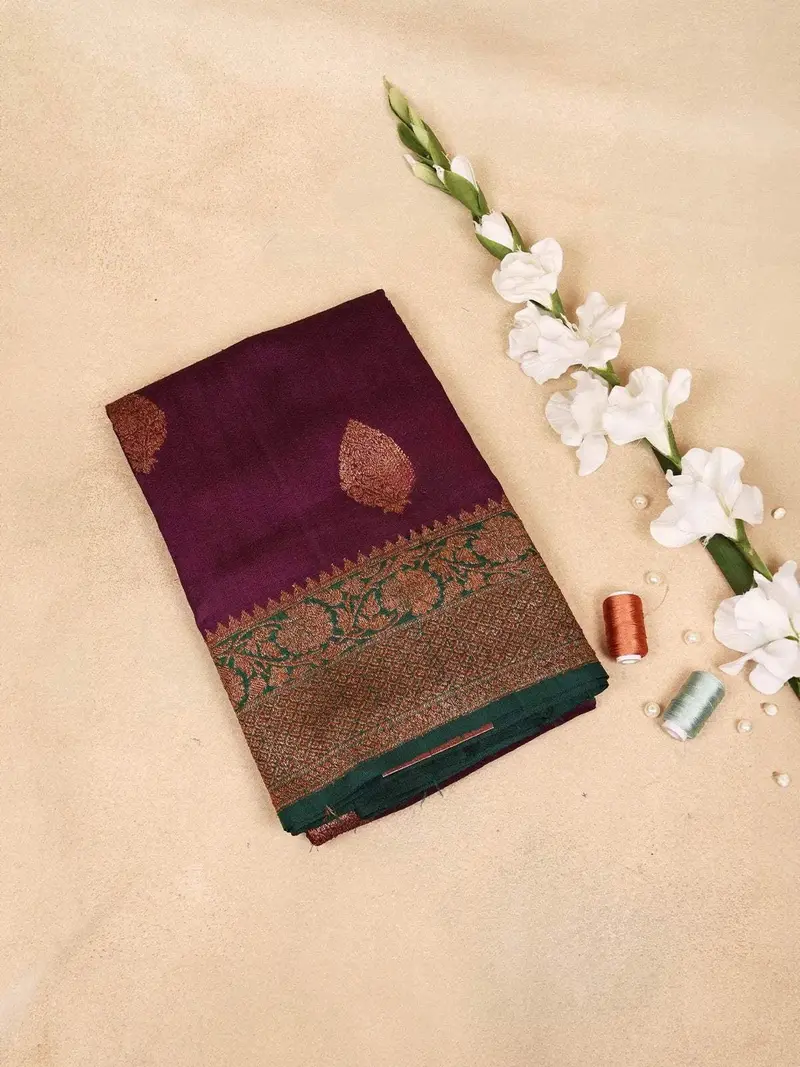 Burgandy Banarasi Saree With Leaf Motif On The Body With Zari Border 1