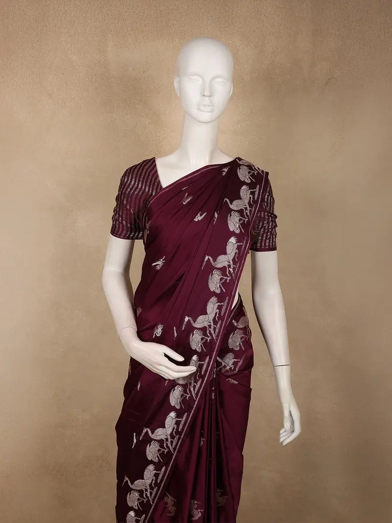 Burgundy Birds Woven Design Semi Banarasi Saree With Self Border 2