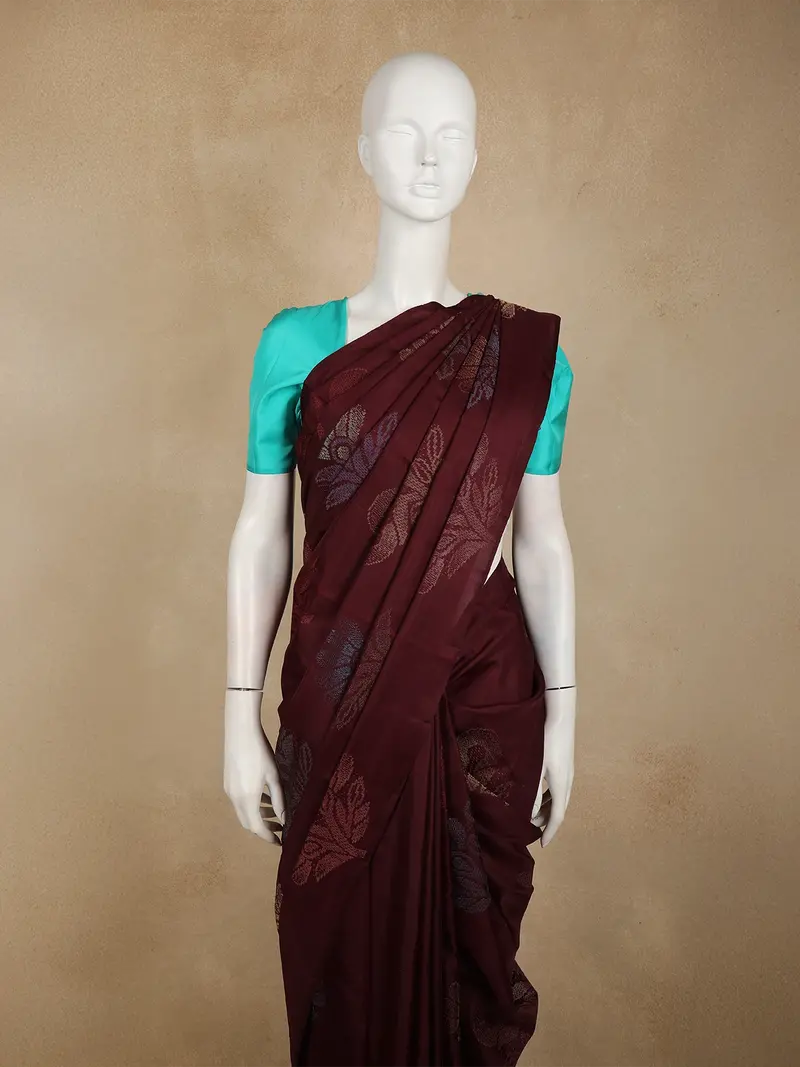 Burgundy Floral Woven Design Pure Kanchipuram Silk Saree 2