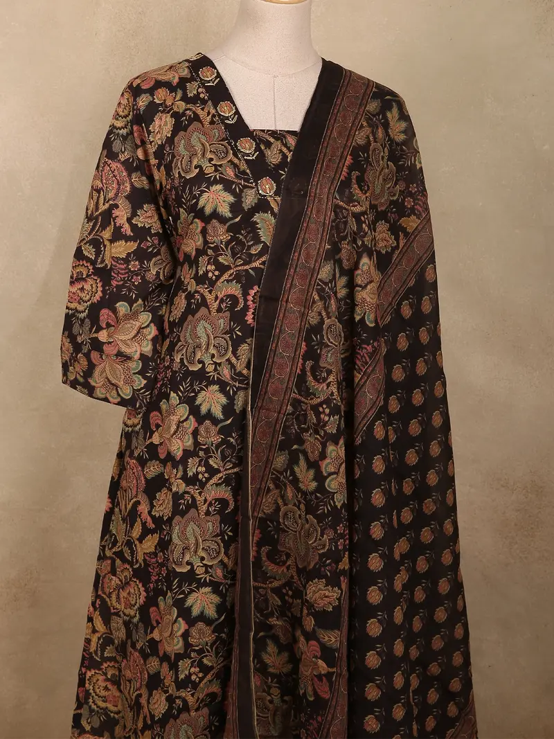 Classic Black Floral Printed Design Cotton Salwar Suit With Dupatta 2