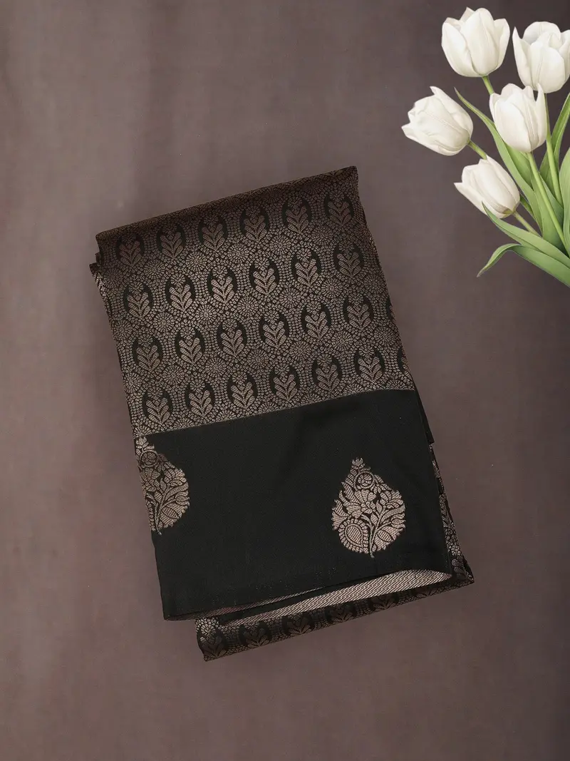 Classic Black Floral Zari Woven Design Art Silk Saree 1