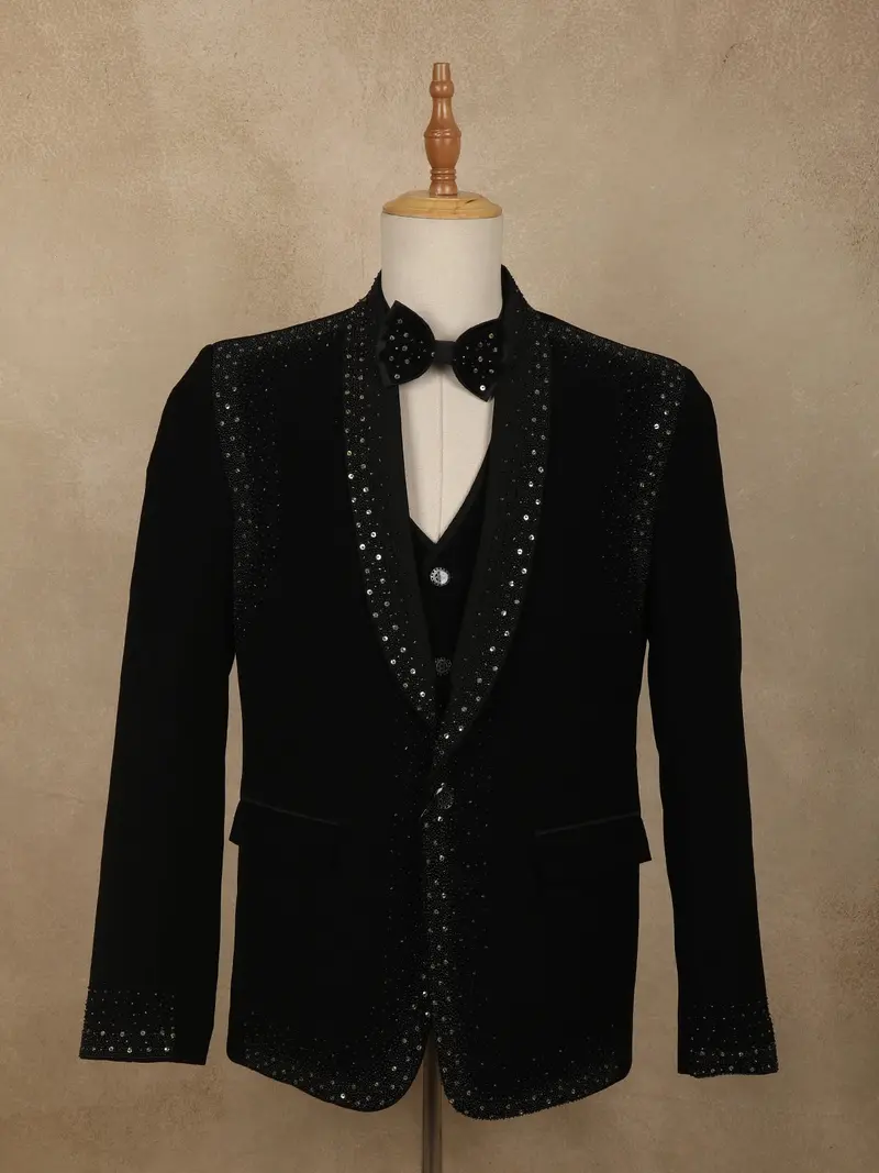 Classic Black Heavy Sequins And Beads Embroidered Design Polynosic Men's Suit 1