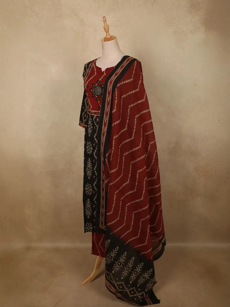 Classic Black Ikat Printed Design Cotton Straight Cut Salwar Suit With Contrast Dupatta 3