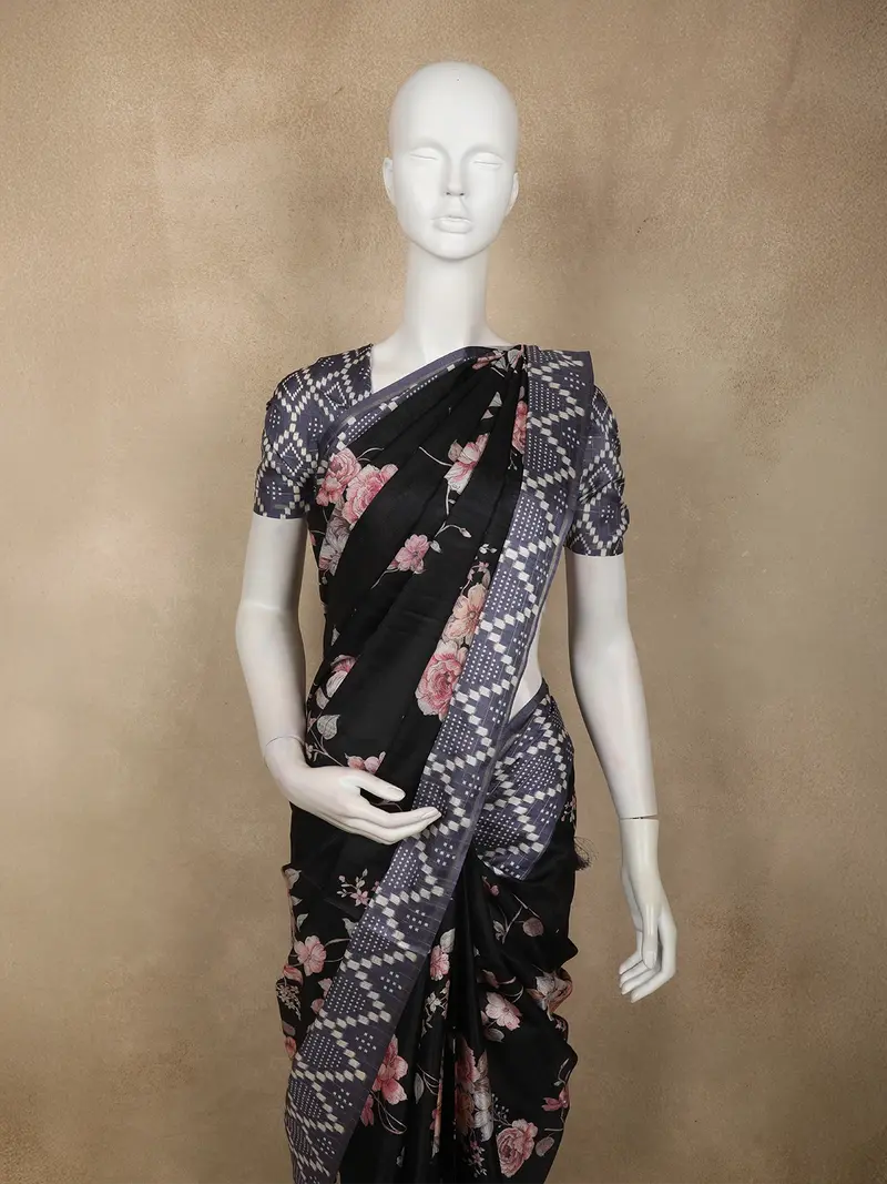 Classic Jet Black Floral Printed Design Semi Tussar Saree With Contrast Dusty Lavender Border 2