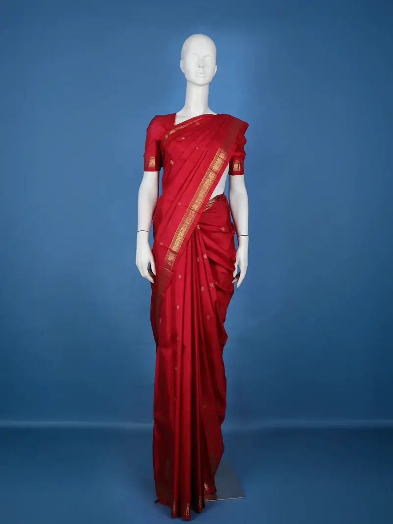 Classic Maroon Woven Gold Zari Border Silk Saree 1