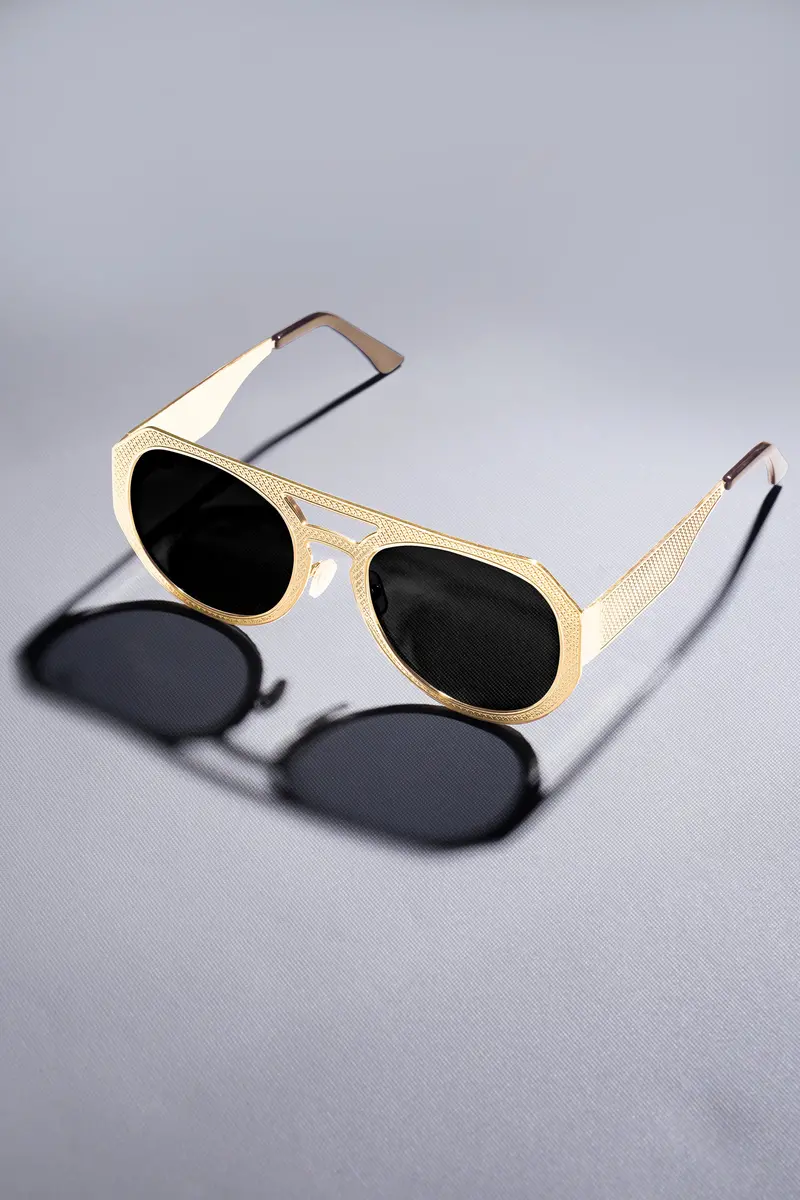 Coal Black French Crown Full Rim Unisex Sunglasses 2