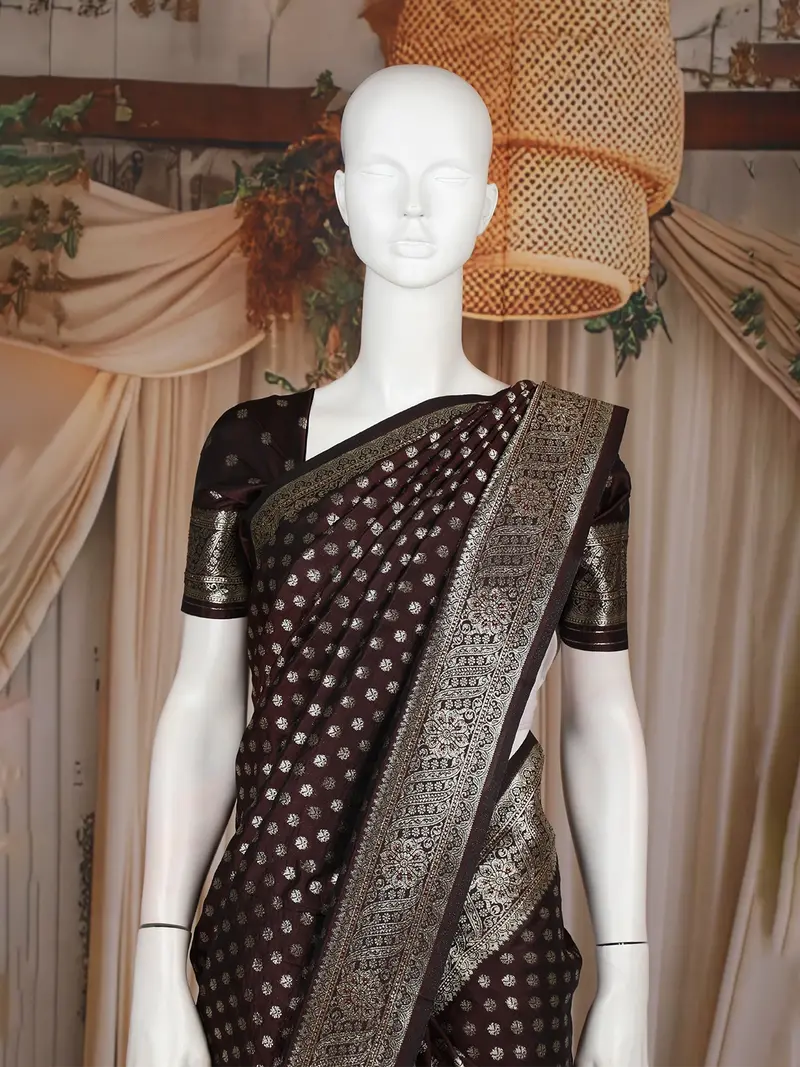 Coffee Brown Floral Design Semi Banarasi Saree 2