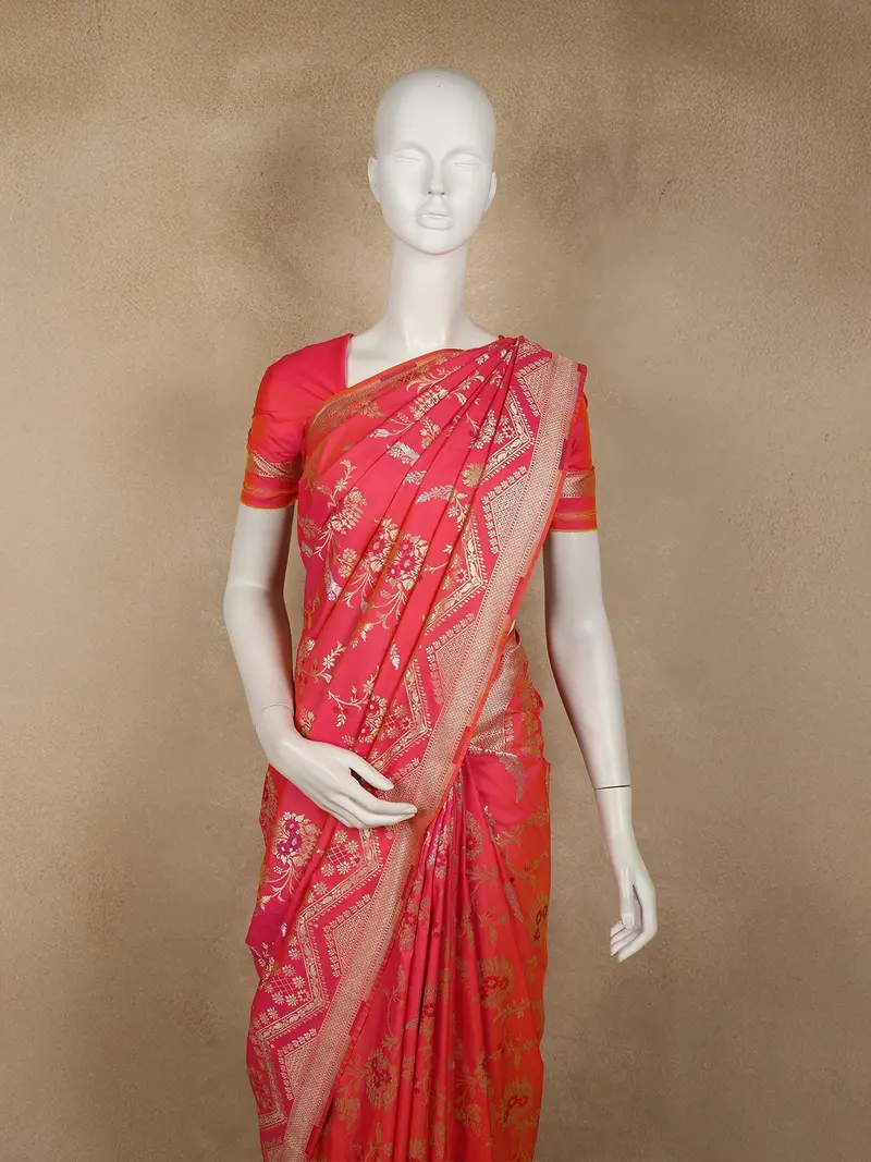 Coral Pink Floral Zari Woven Design Pure Banarasi Silk Saree With Designer Border 2
