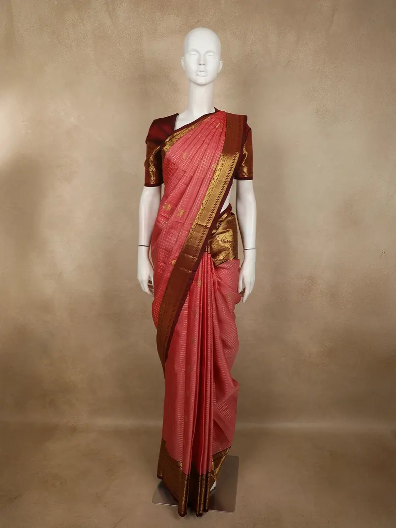 Coral Pink Mini Checked And Butta Zari Woven Design Pure Kanchipuram Silk Saree With Contrast  Peacock Zari Border 1