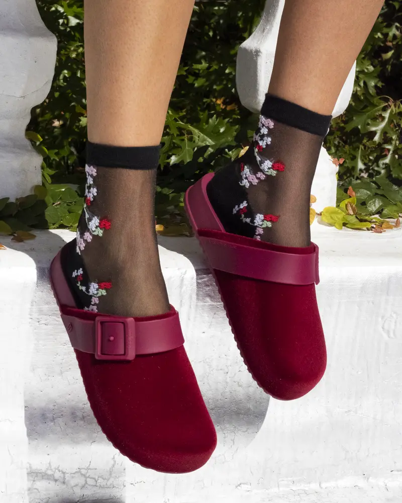 Cozy Clog Burgundy Velvet 1