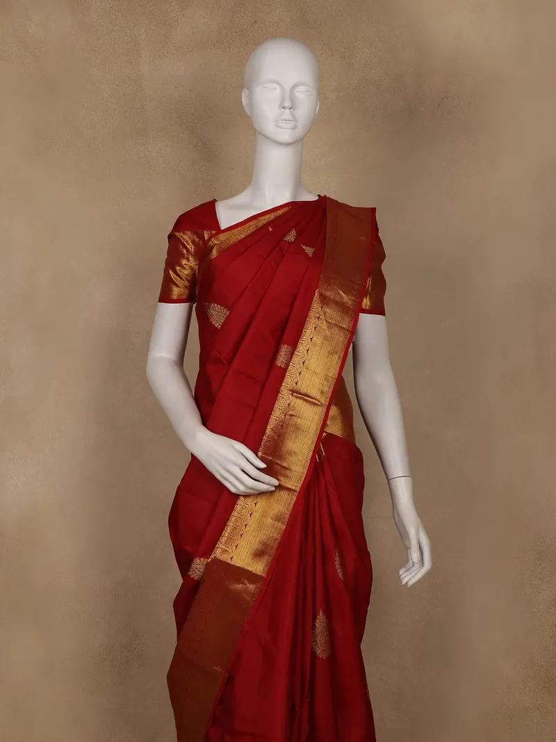 Crimson Red Butta Woven Pure Kanchipuram Silk Saree 2