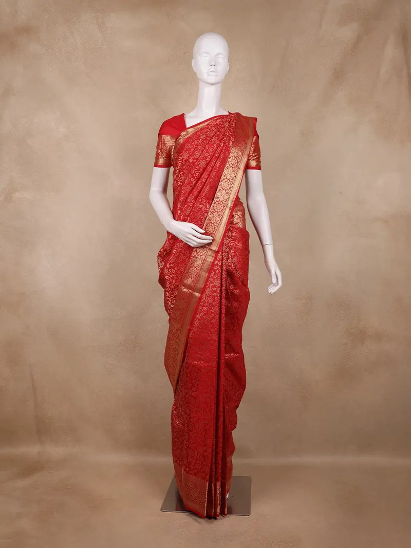 Crimson Red Floral Zari Woven Design Kanchipuram Silk Saree 1