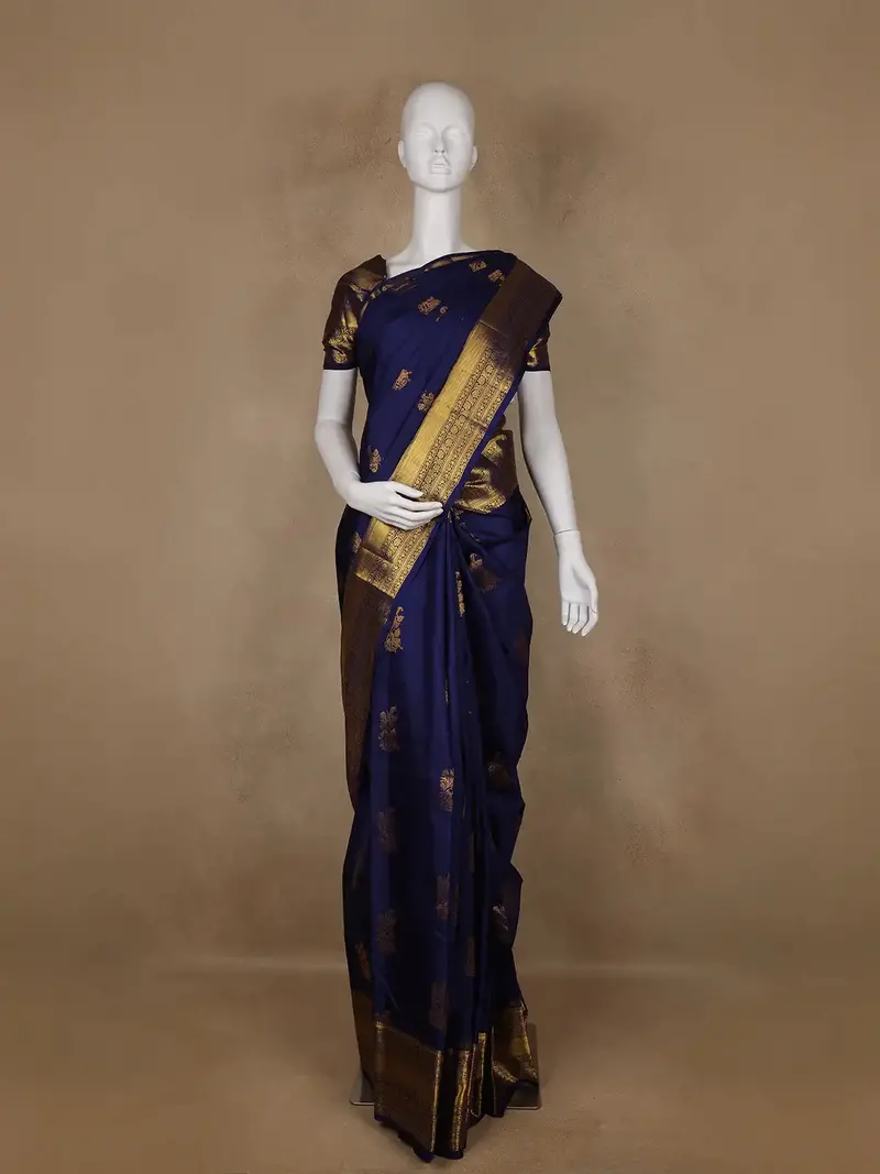Dark Blue Floral Woven Pure Kanchipuram Silk Saree 1