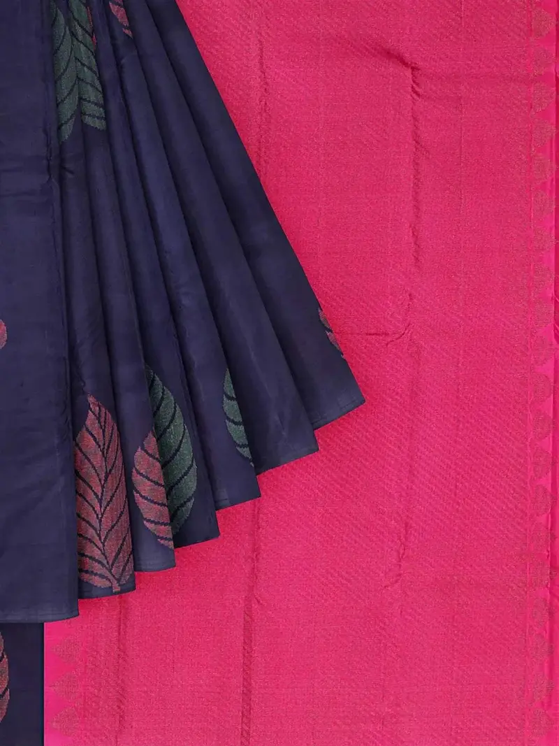 Dark Blue Pure Kanchipuram Bridal Silk Saree With Floral Motif On The Body And Without Border 1