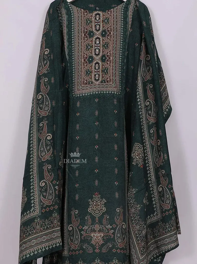 Dark Green Cotton Straight Cut Salwar Suit Adorned With Paisley Prints, Paired With Dupatta 2