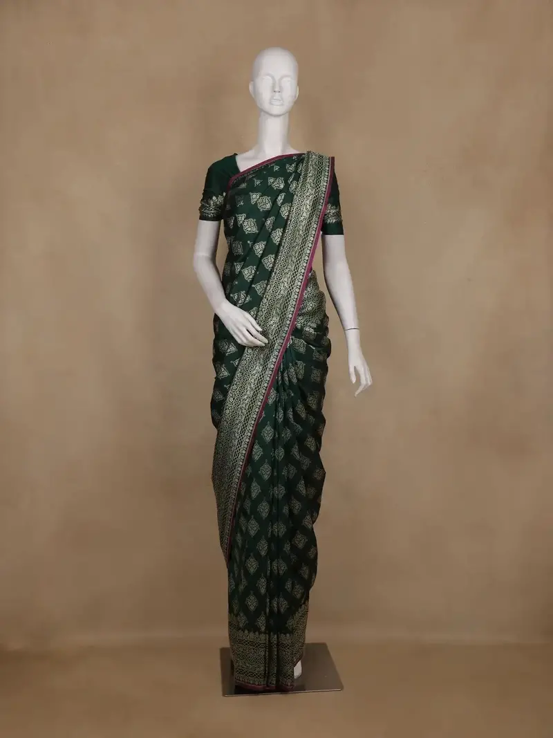 Dark Green Floral Designed Banarasi Silk Saree 1