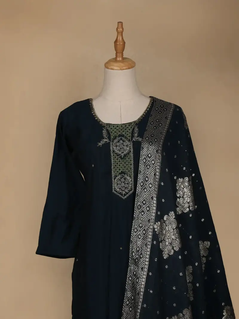 Dark Green Floral Designed Cotton Salwar Suit 2
