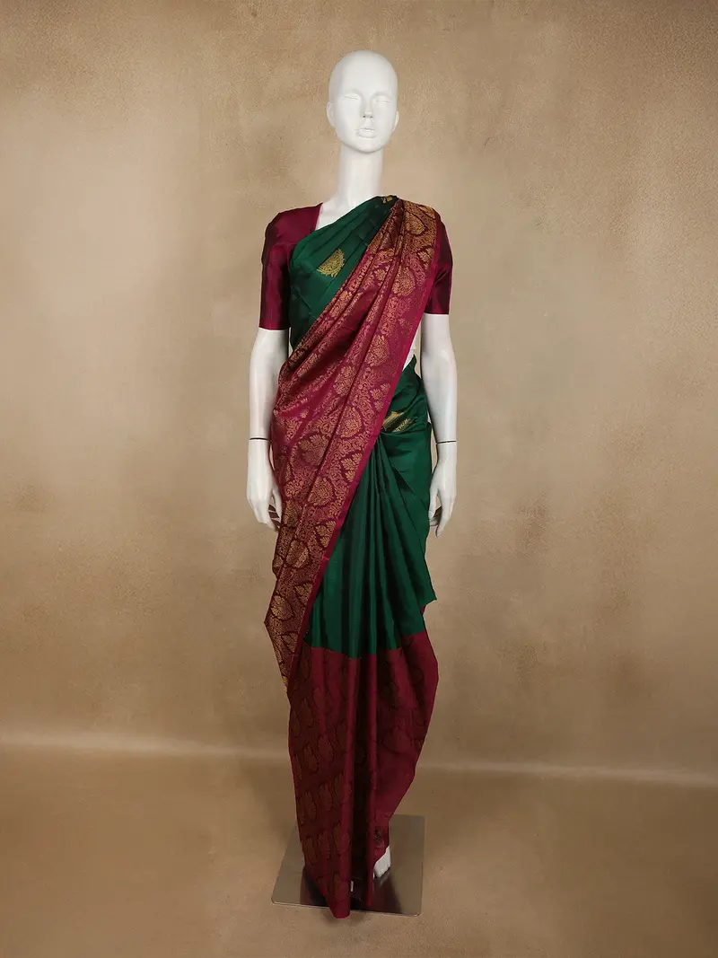 Dark Green Floral Woven Design Pure Kanchipuram Silk Saree With Contrast Floral Border 1