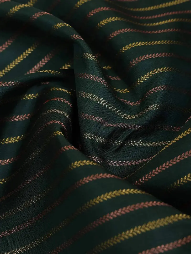 Dark Green Pure Kanchipuram Bridal Silk Saree With Floral Stripes Design On The Body With Zari Border 2