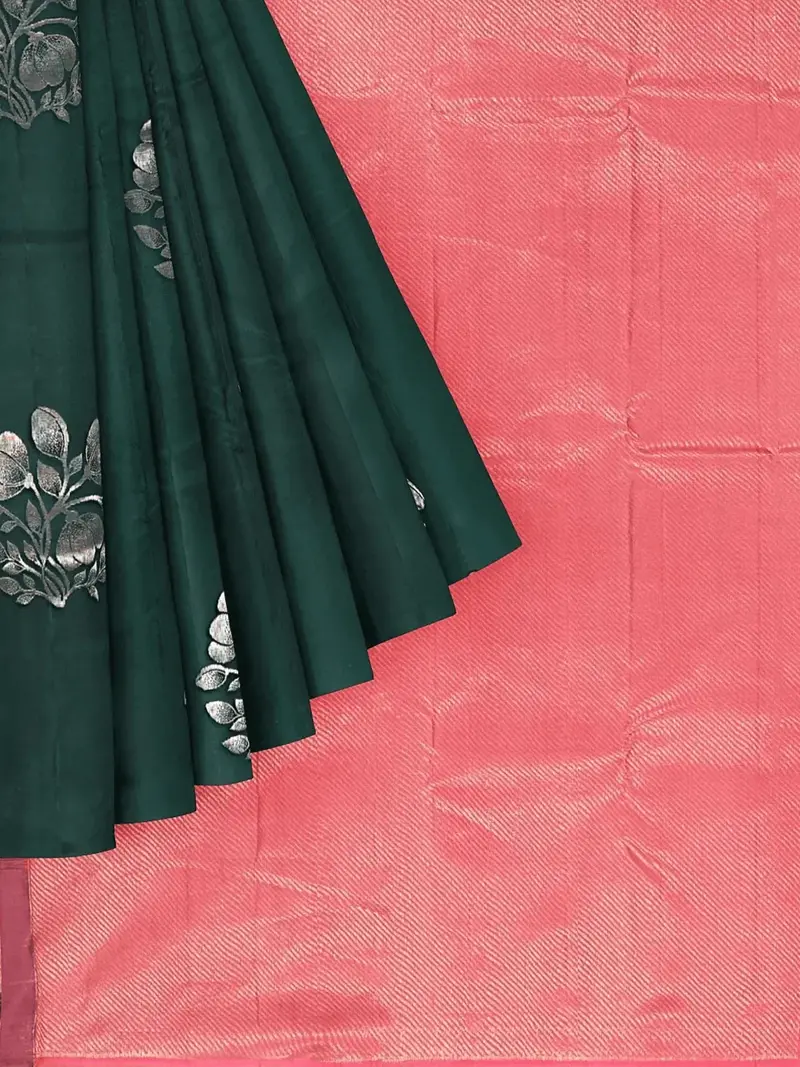 Dark Green Pure Kanchipuram Silk Saree With Floral Motif On The Body And Without Border 1