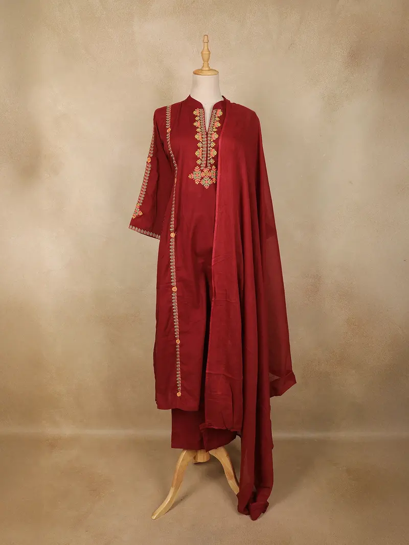 Dark Pink Floral Thread Embroidered Design Cotton Straight Cut Salwar Suit With Dupatta 1