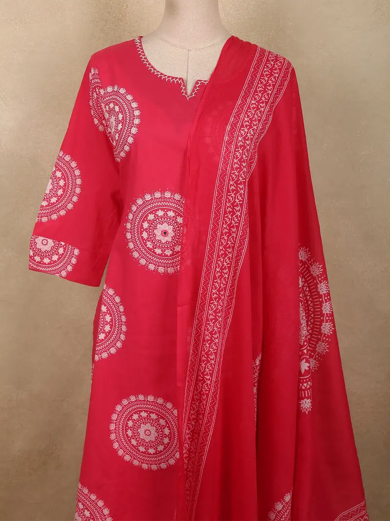 Dark Pink Geometric Printed Design Cotton Salwar Suit With Dupatta 2