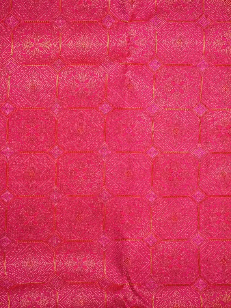 Dark Pink Pure Kanchipuram Silk Saree With Floral And Diamond Design On The Body And With Contrast Designed Border 2