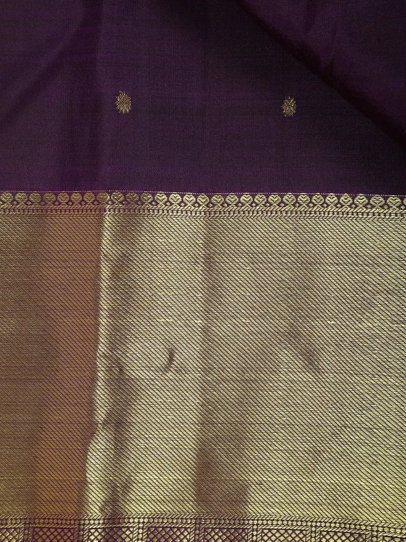 Dark Purple Floral Motifs Pure Kanchipuram Silk Saree 2