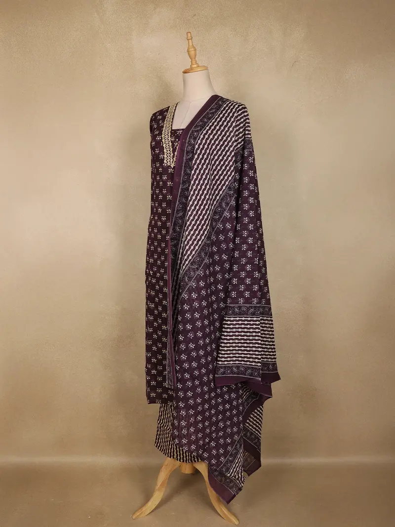 Dark Purple Floral Printed Design Cotton Straight Cut Salwar Suit With Dupatta 4