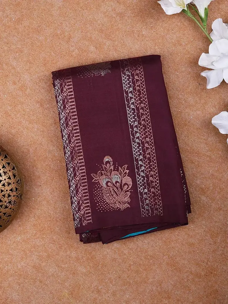 Dark Purple Pure Kanchipuram Saree With Flower Motif On The Body And Without Border 1