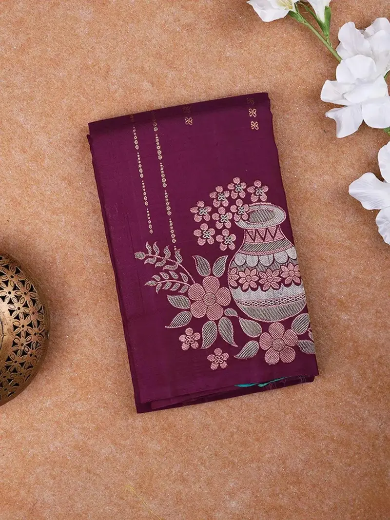 Dark Purple Pure Kanchipuram Silk Saree With Floral And Pot Design On The Body And Without Border 1