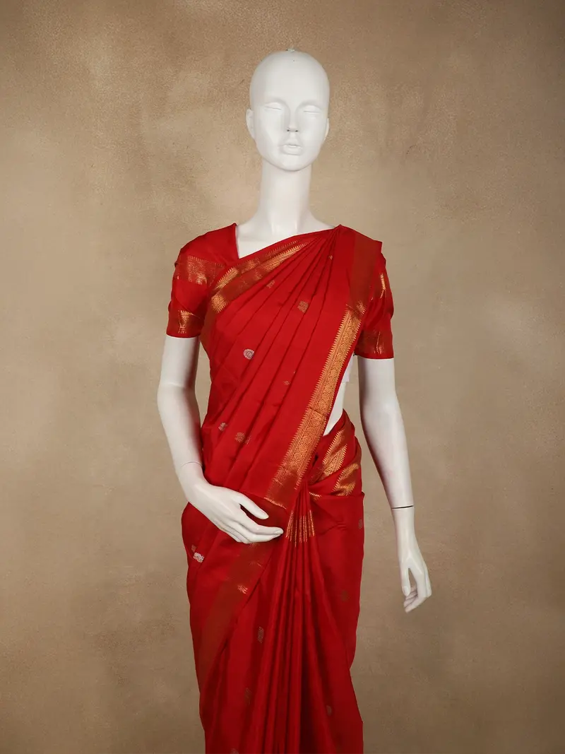Dark Red Butta Woven Design Pure Kanchipuram Silk Saree With Zari Border 2