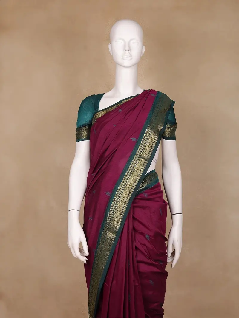 Dark Red Floral Butta Motif Cotton Saree 2