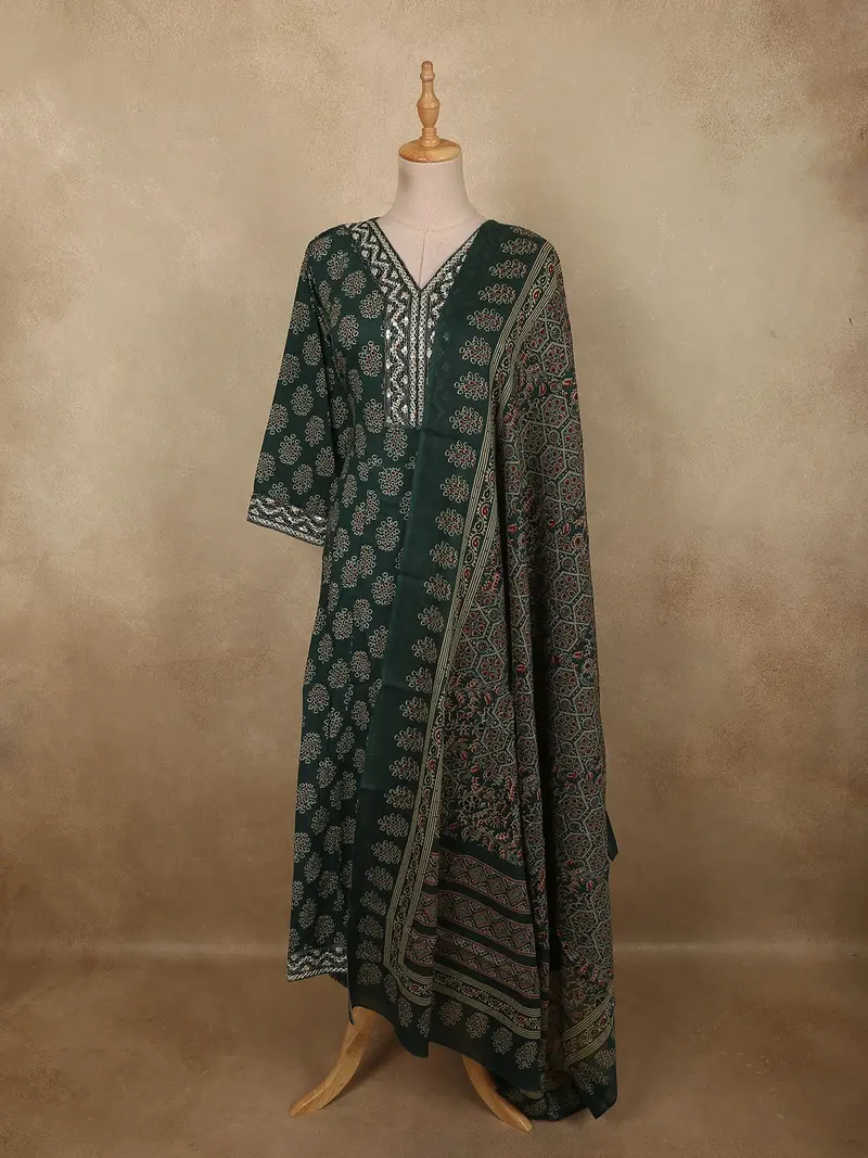 Deep Bottle Green Floral Printed Design Cotton Straight Cut Salwar With Dupatta 1
