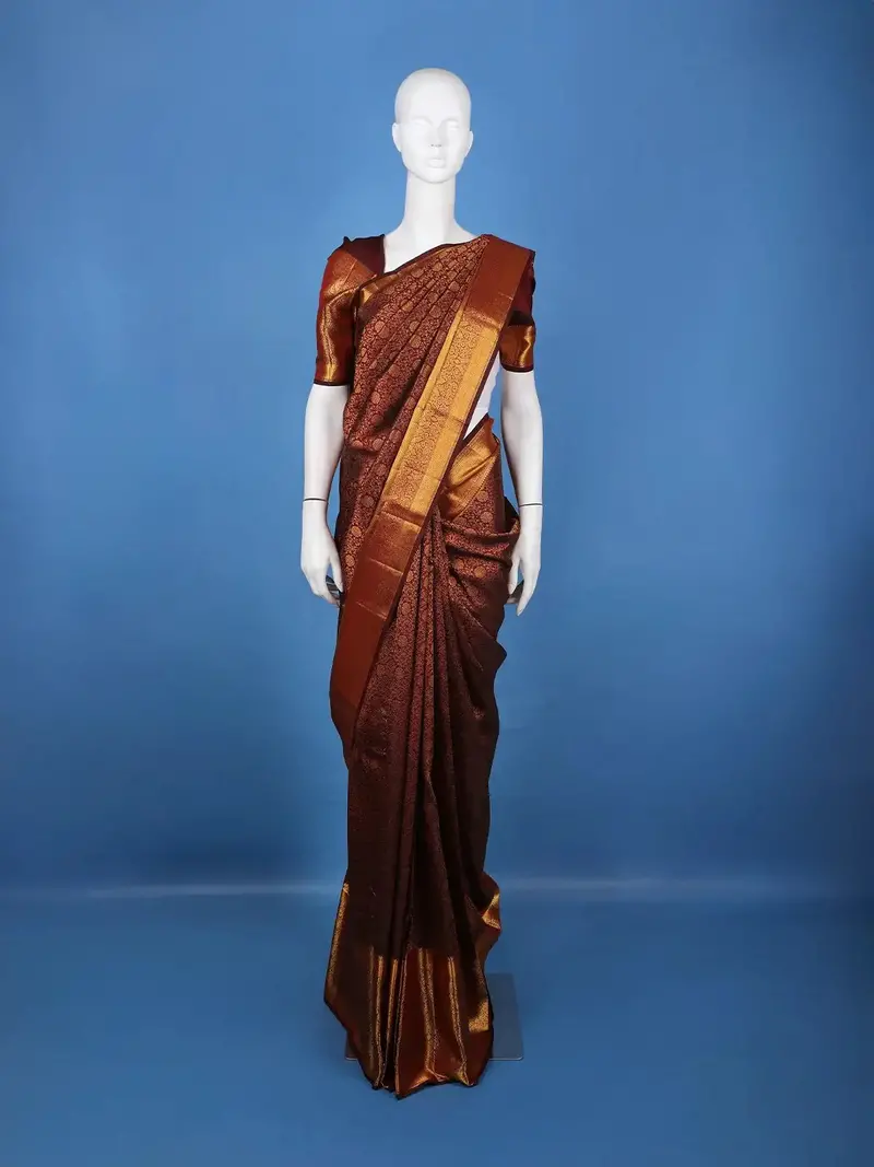 Deep Brown Floral Design Woven Pure Kanchipuram Silk Saree 1