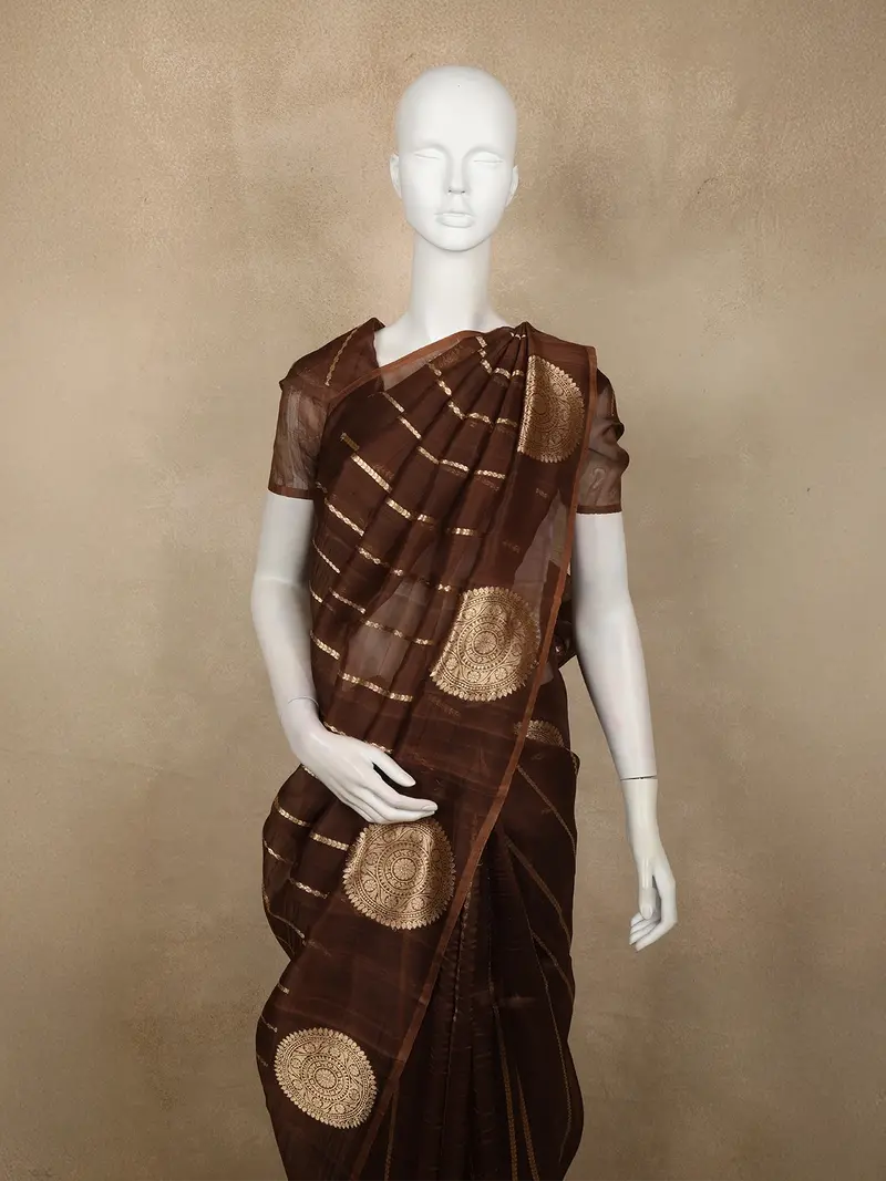 Deep Cocoa Chocolate Brown Striped Zari Woven Design Pure Banarasi Saree Wit Circular Border 2