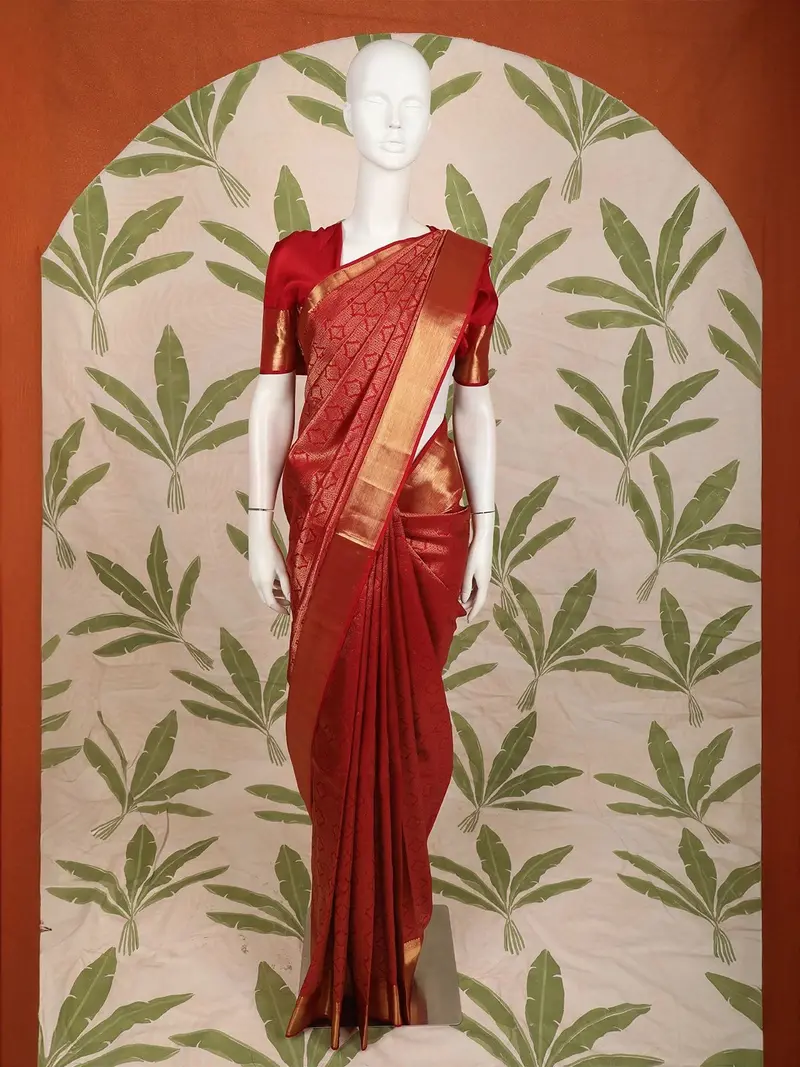 Deep Crimson Red Checked Zari Woven Design Pure Kanchipuram Silk Saree With Zari Border 1
