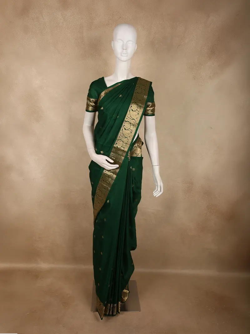 Deep Forest Green Butta Woven Design Pure Kanchipuram Silk Saree With Paisley Zari Border 1