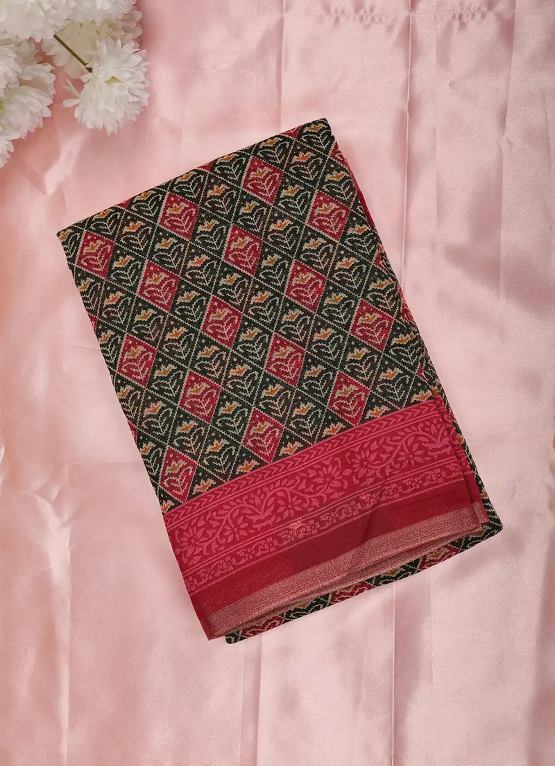 Deep Forest Green Ikat Woven Design Mixed Cotton Saree With Contrast Border 1