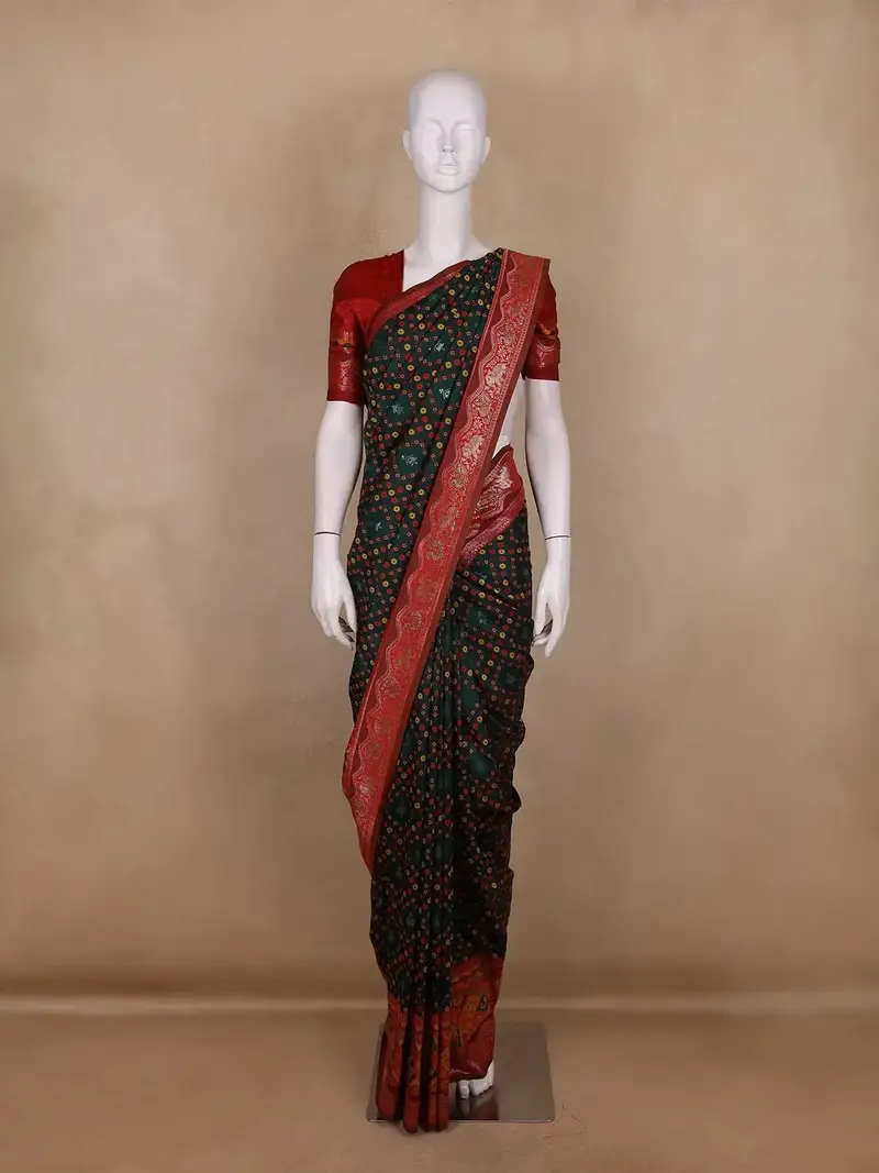 Deep Green Geometric Design Semi Banarasi Silk Saree 1