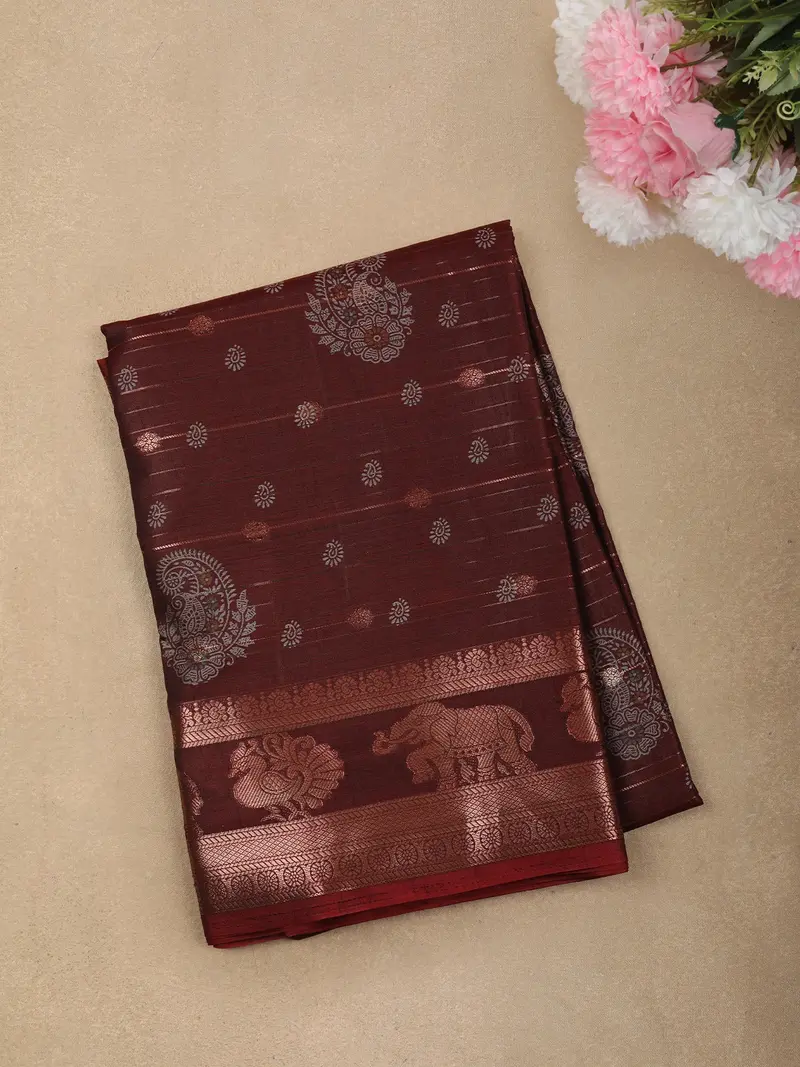 Deep Maroon Floral And Paisley Motif Woven Design Crepe Saree With Zari Border 1