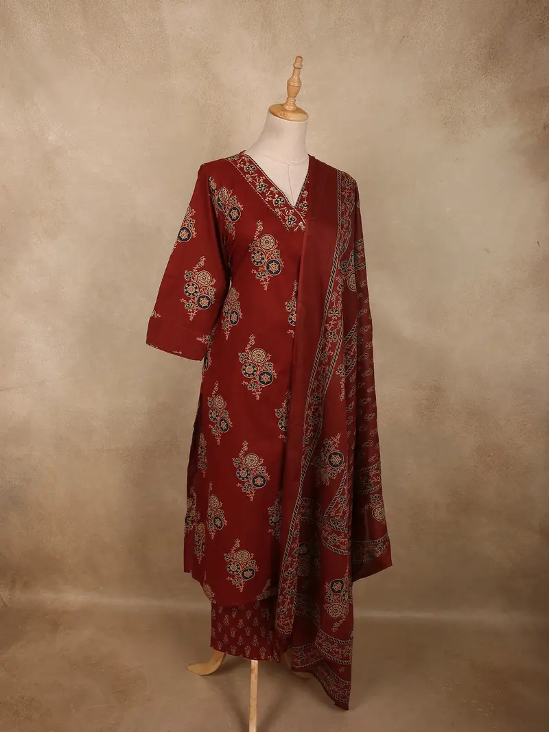 Deep Maroon Floral Printed Design Cotton Salwar Suit With Dupatta 3