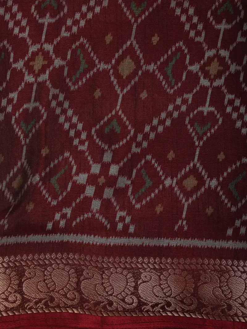 Deep Maroon Geometric Ikat-Inspired Woven Design Mixed Cotton Saree With Peacock Zari Border 2