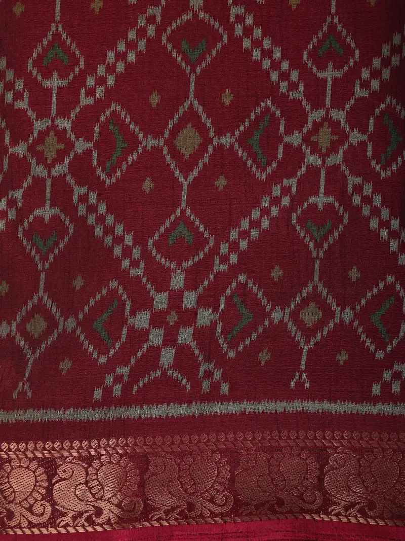 Deep Maroon Geometric Ikat-Inspired Woven Design Mixed Cotton Saree With Peacock Zari Border 2