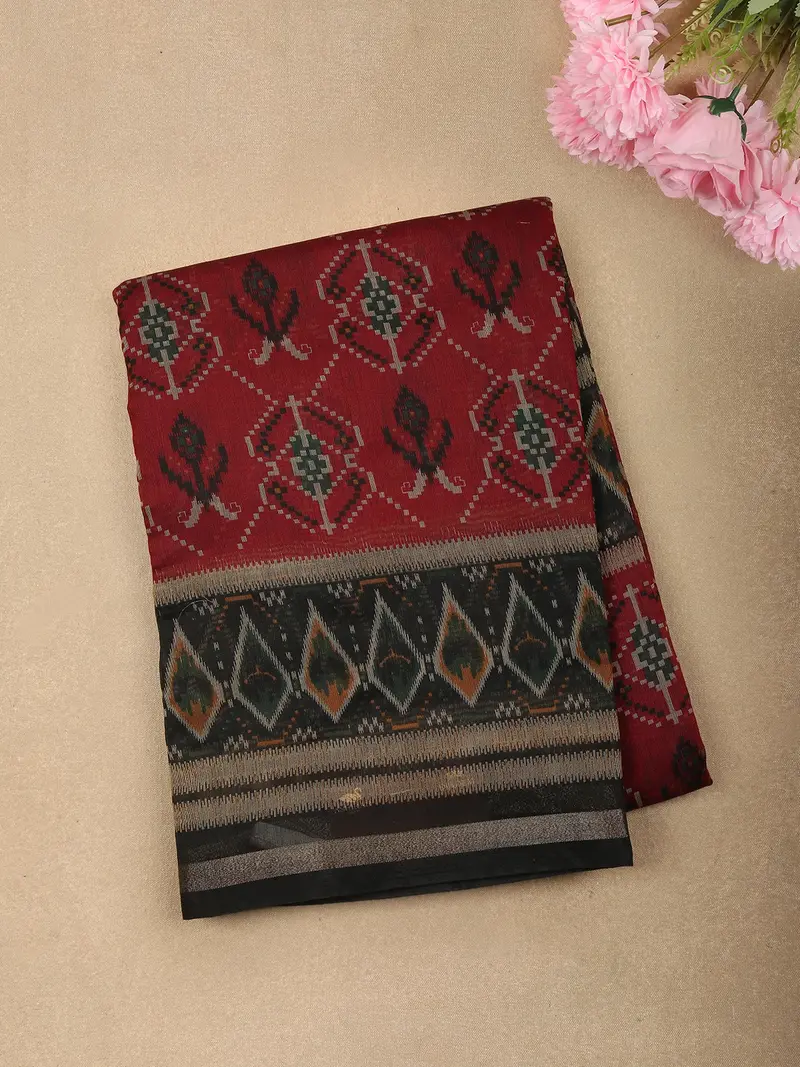 Deep Maroon Ikat Printed Design Mixed Cotton Saree With Contrast Border 1