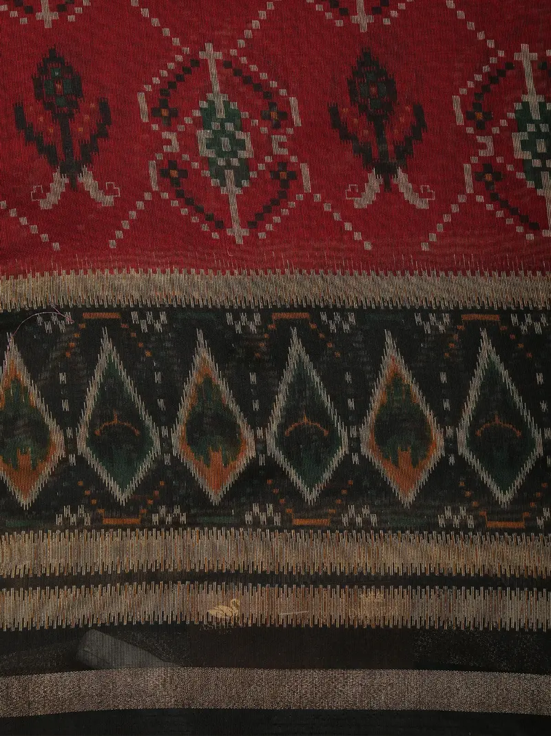Deep Maroon Ikat Printed Design Mixed Cotton Saree With Contrast Border 2