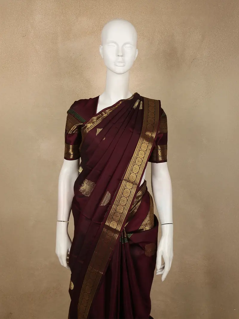 Deep Maroon Peacock Butta Zari Woven Design Pure Kanchipuram Silk Saree With Zari Border 2