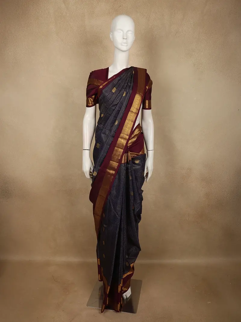Deep Midnight Navy Blue Mini Checked And Butta Zari Woven Design Pure Kanchipuram Silk Saree With Contrast  Double Zari Border 1