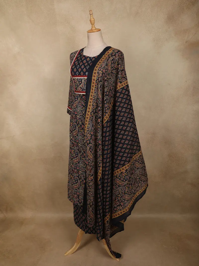 Deep Navy Blue Paisley Printed Design Cotton Salwar Suit With Dupatta 3